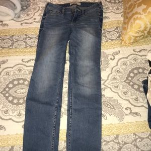 HOLLISTER JEANS👖